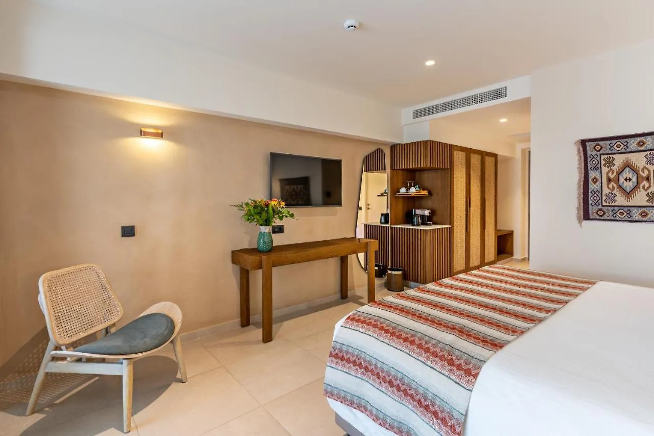 Minos Ambassador Suites & Spa - Adults Only Rethymno  Hotel Rethymno (Crete)